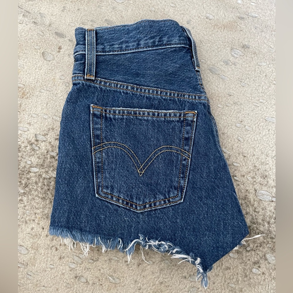 SOLD - Levi’s 501 Shorts